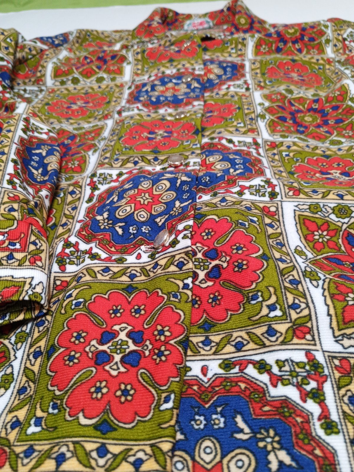 Vintage 70s Mod Floral Tapestry Button Front Shirt Women’s M Boho Retro Taiwan