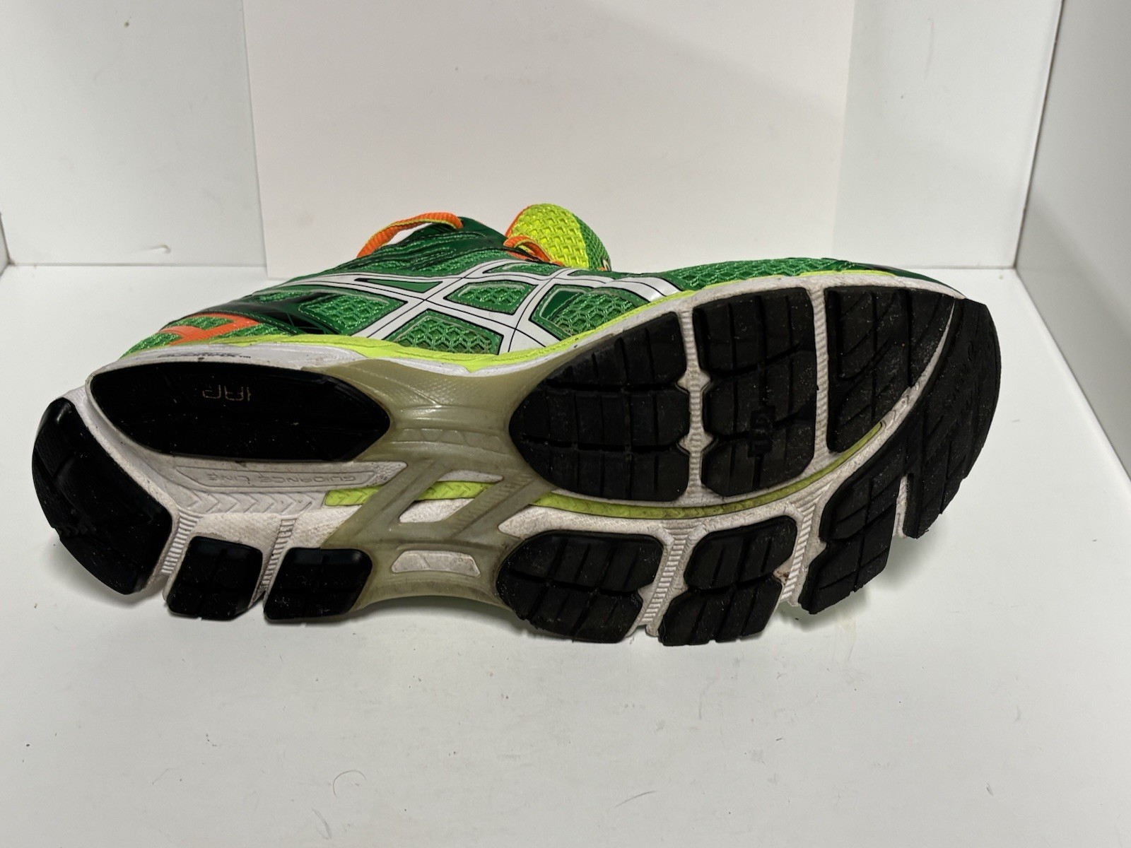 ASICS GEL Mens GT-2000 2 Classic Green White Orange Clownfish Running Shoe-11.5