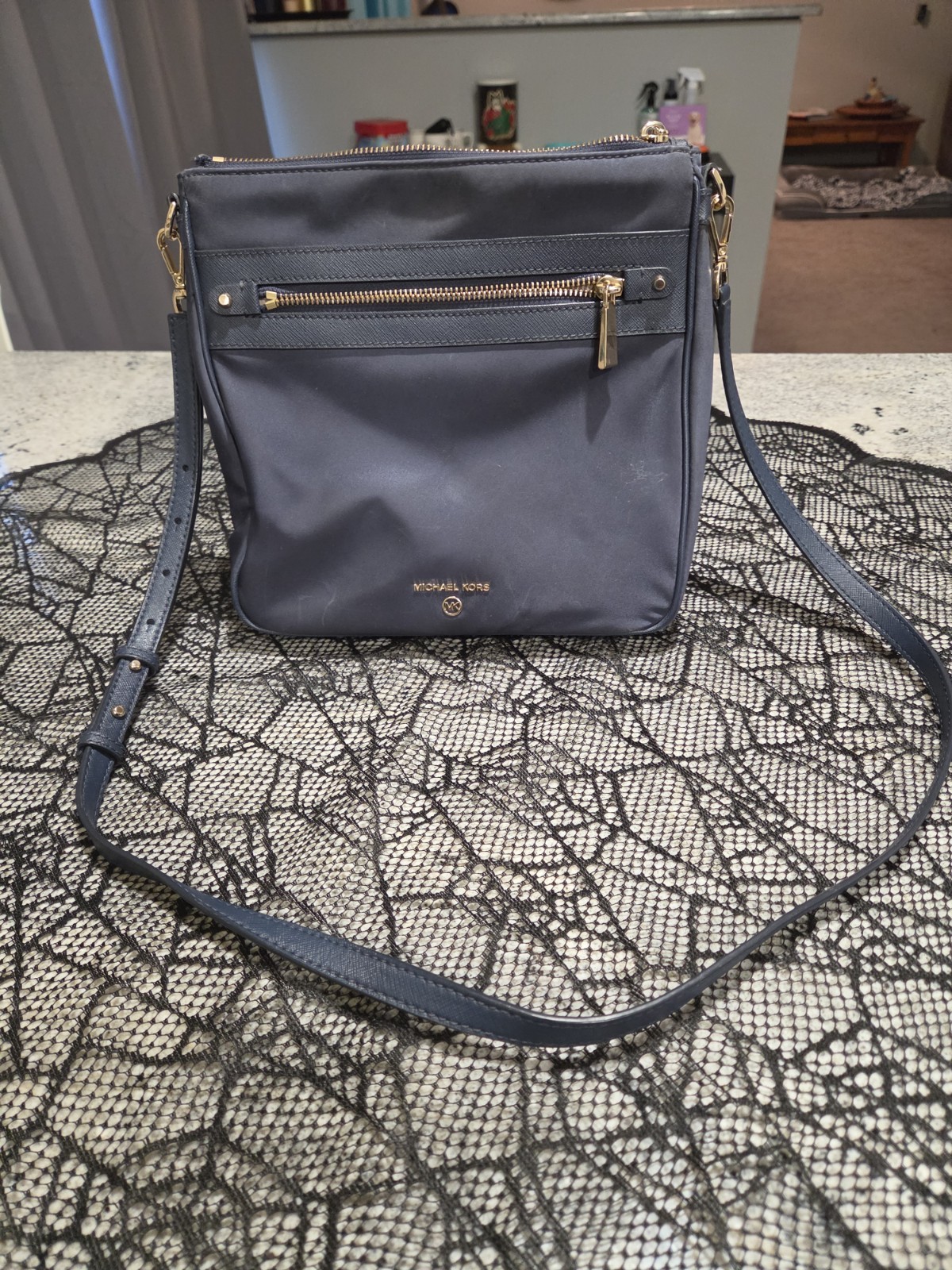Michael Kors Women’s Navy Medium Crossbody Bag, Zip, Adjustable/Detachable Strap