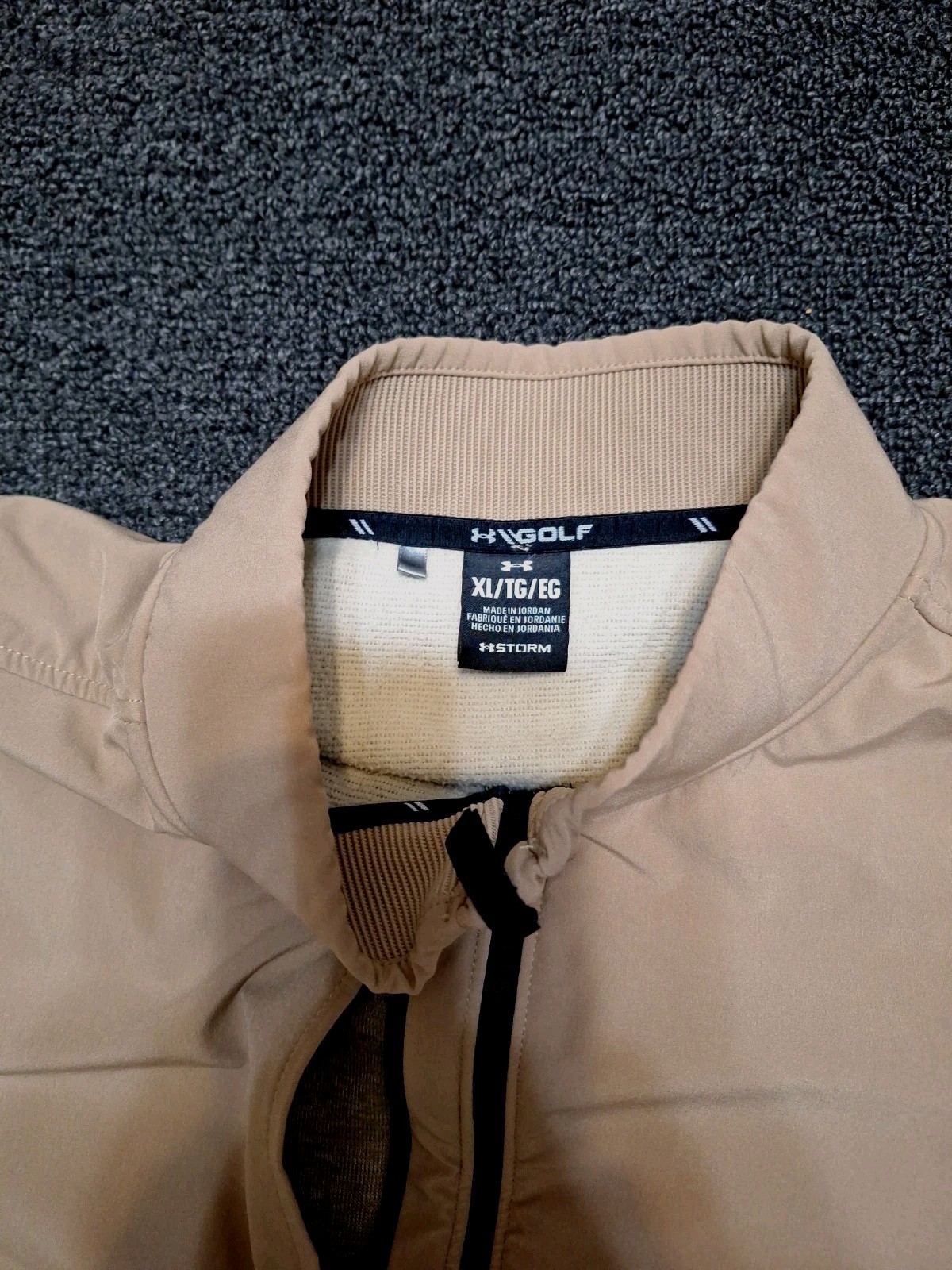 Under Armour Golf Drive Storm Sweater Mens XL Tan Fleece 1/2 Zip Pullover EPC