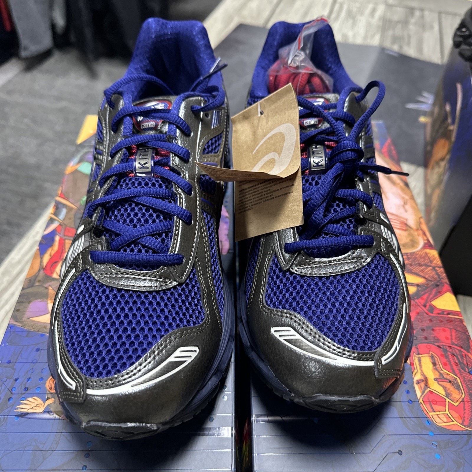 Size 11 -Marvel vs. Capcom Kith x ASICS Gel Kayano 12.1 Capatin America Vs Guile