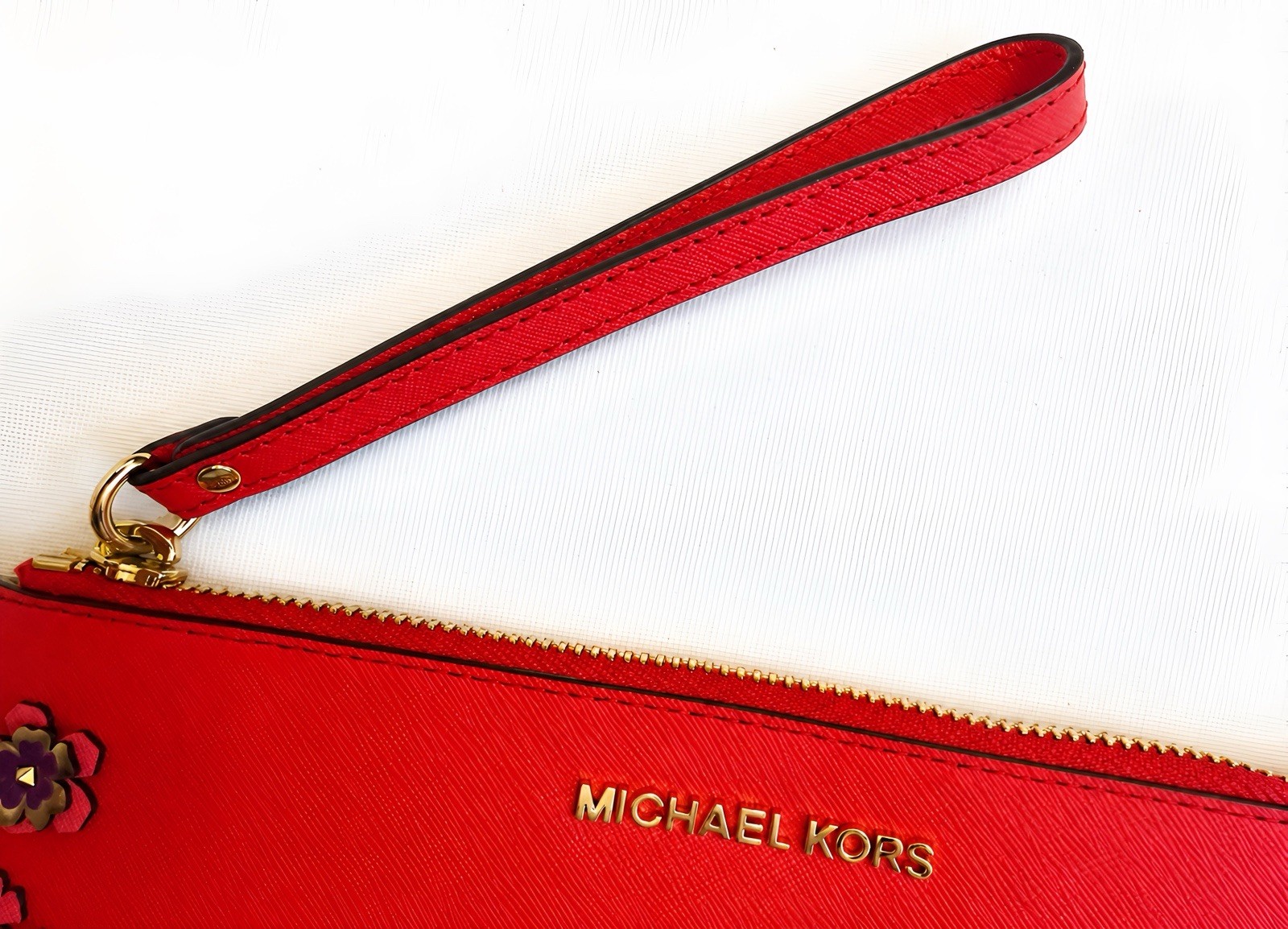 Michael Kors Jet Set Travel Floral Wristlet Clutch Wallet Red NWOT Leather