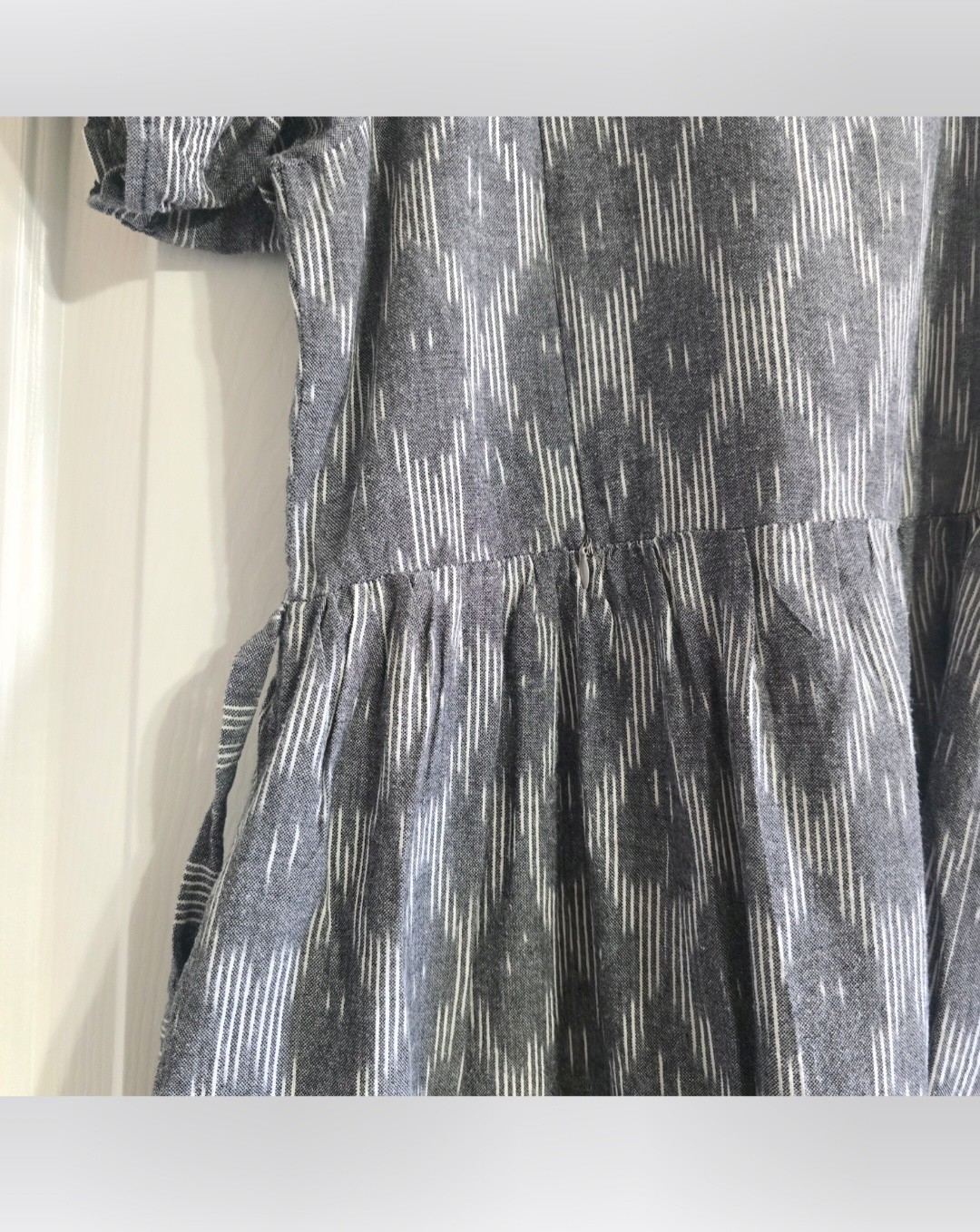 EMMA Gray Ikat Woven Midi Dress Short Sleeve Nursing Zipper Opening