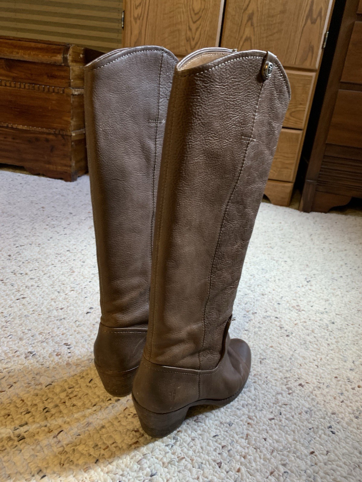 Frye Women’s Size 6 Tall Boots