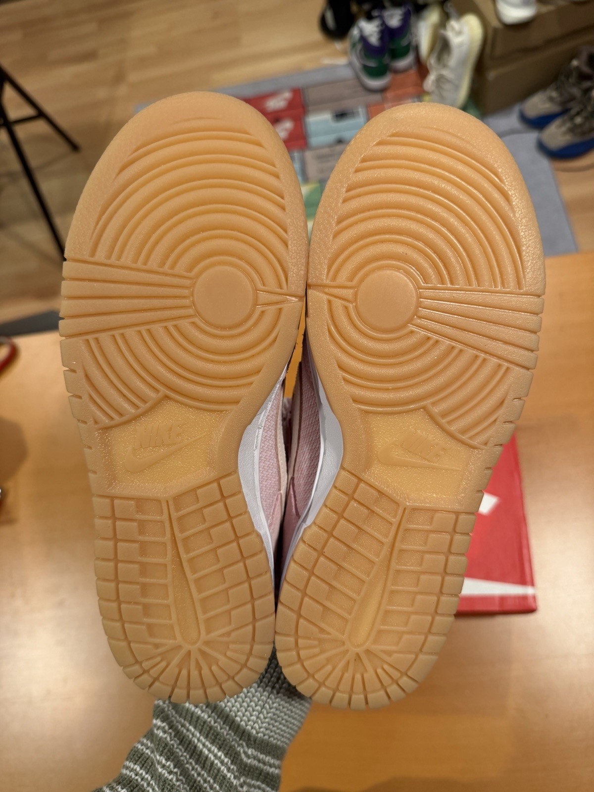 Size 7.5W – Women’s Nike Dunk Low Teddy Bear Light Pink Gum DZ5318-640 Sneaker