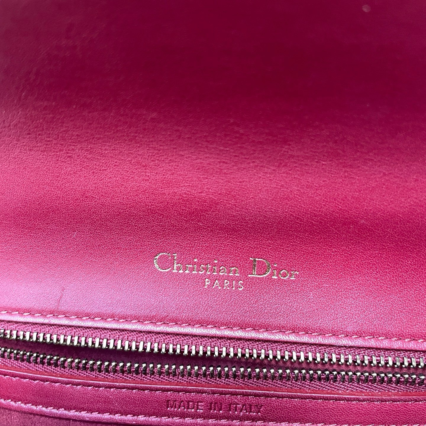 Dior Pre-Owned Authentic Chain Bag Burgundy 22*13*6.5 Free Tracked Shipping