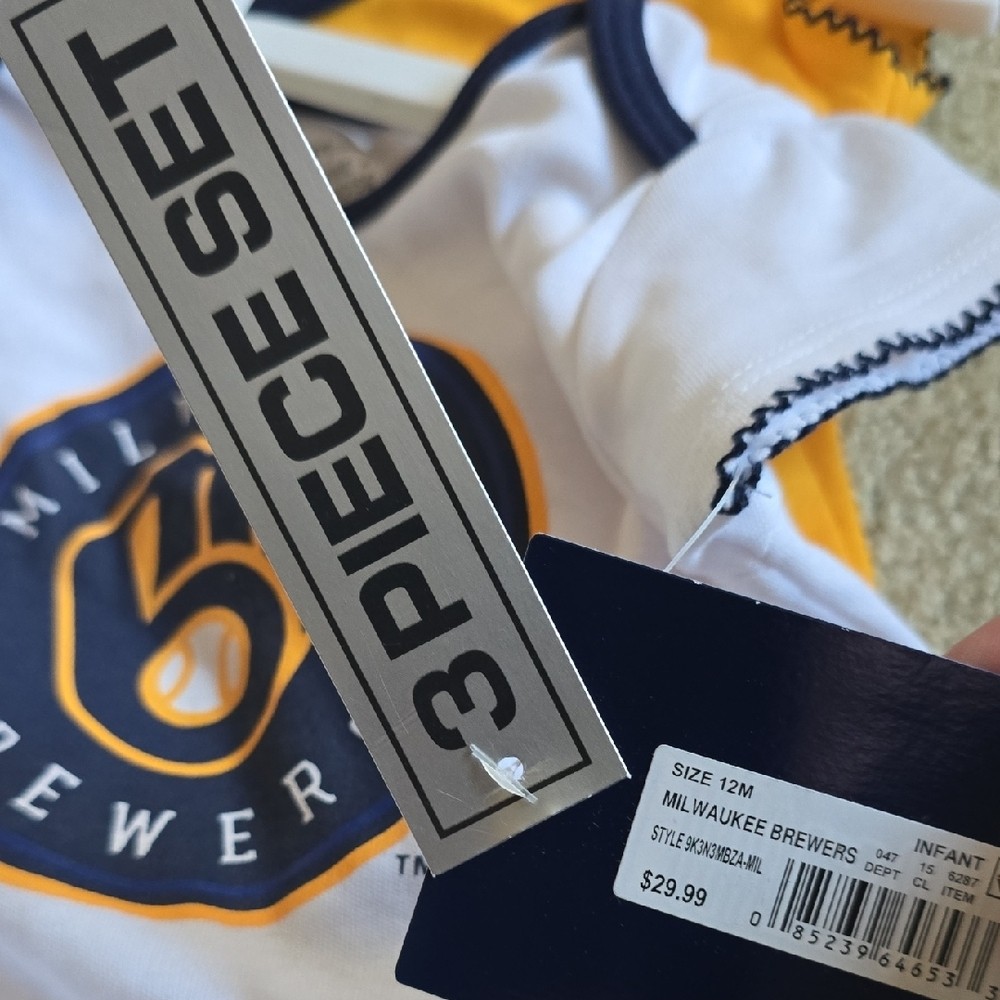 MLB Milwaukee Brewers Baby One-Piece Bodysuit Set – White, Navy, Gold