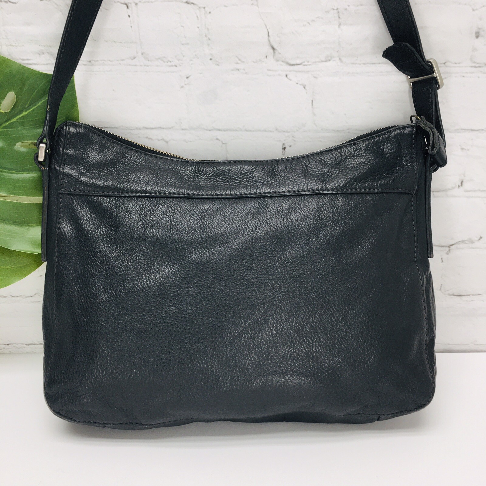 Fossil Shoulder Bag Purse Black Pebble Leather Push Lock Pockets Zip Key