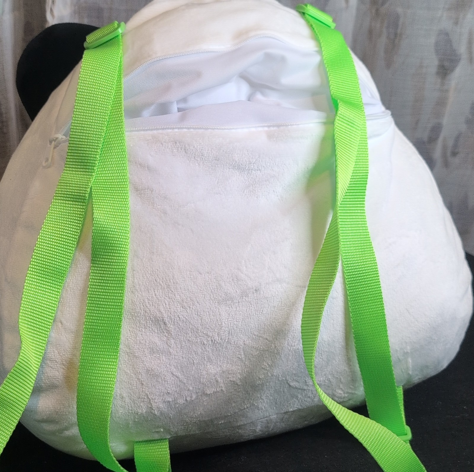 Onigiri Animals Panda Plush Backpack 13.7 in Green Straps Embroidery