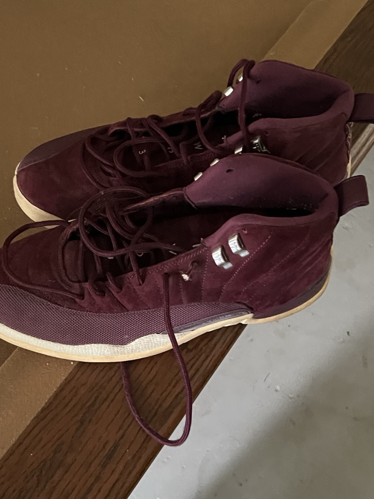 Jordan Air Jordan 12 Retro Bordeaux Mid Top Lace-Up Men’s Sneakers 2017