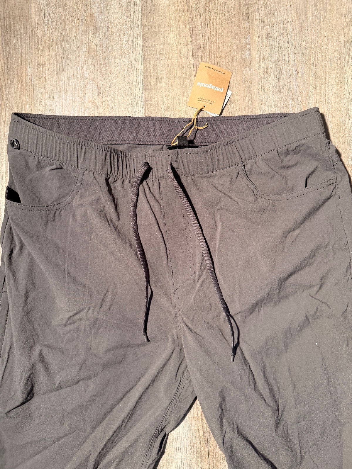 Patagonia – Quandary Forge Grey 40+ UPF Jogger Pants Mens, Different Sizes