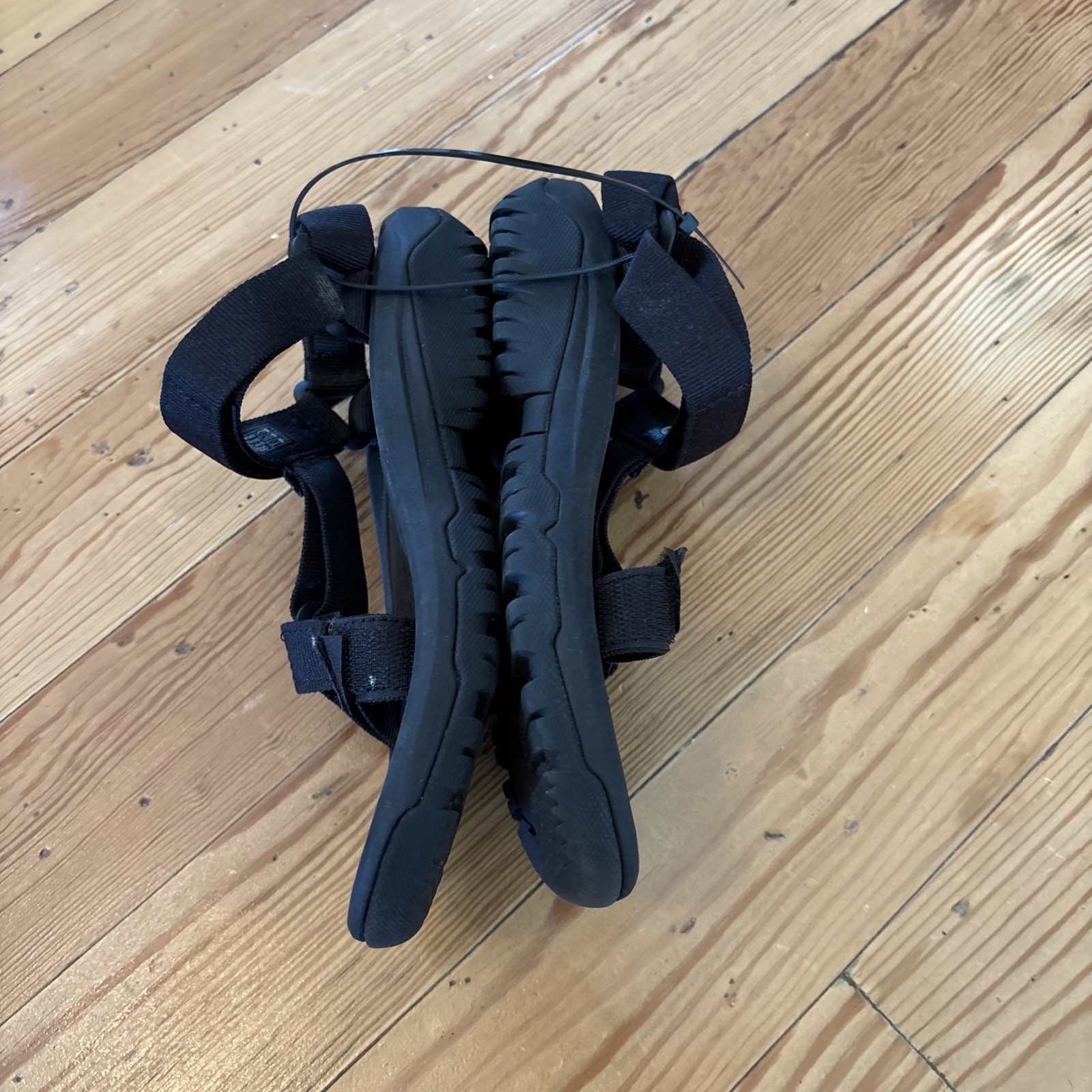 Teva Hurricane XLT2 Sport Sandals Black Adjustable Straps Hiking Camping Women 6