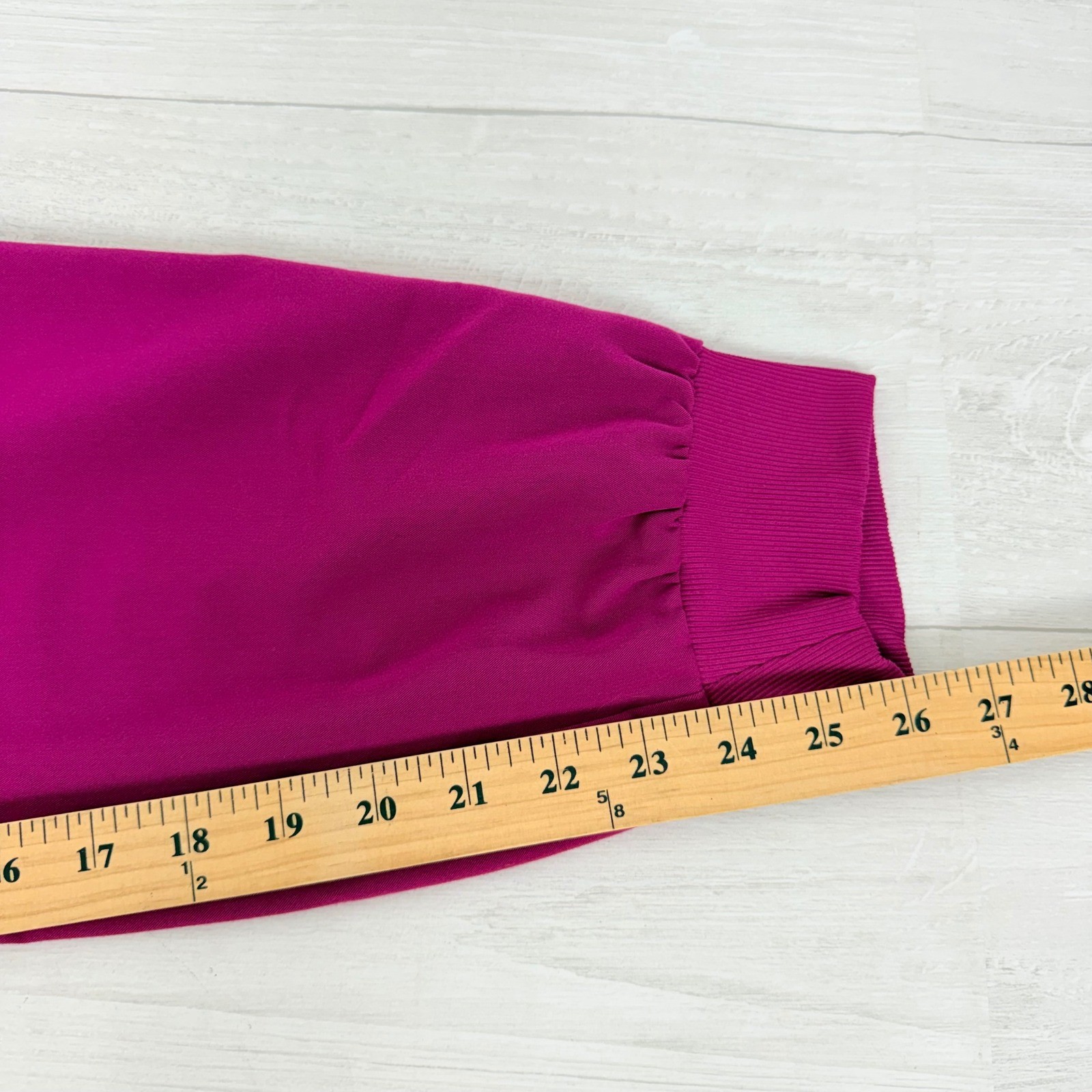 FIGS Uman Relaxed Jogger Scrub Pants Women M Petite Dark Magenta Medical Uniform