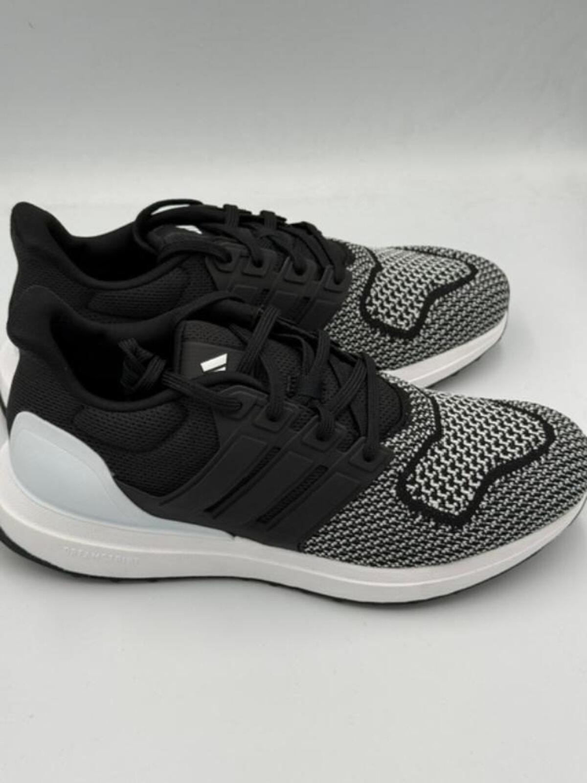 Adidas Ultradream DNA Shoes – Black/Black/White Men’s 9.5