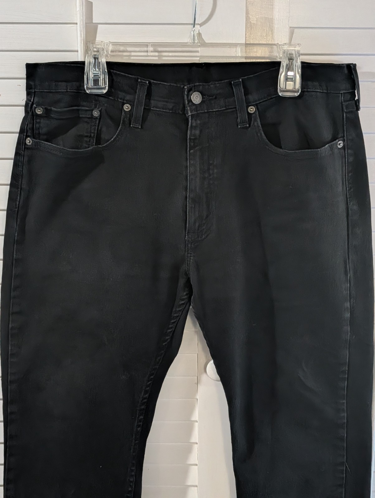 Men’s Levi 527 Jeans Slim Bootcut Black Fits 36×24 bottoms cut