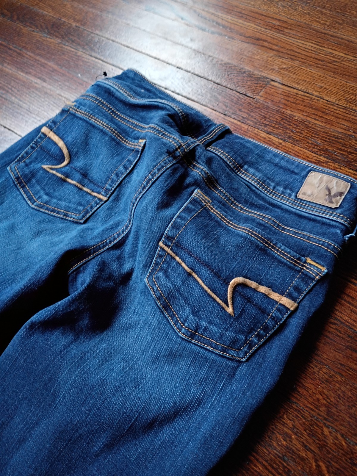 American Eagle Kick Boot Blue Denim Jeans Stretch Button Zip Medium Wash Size 0