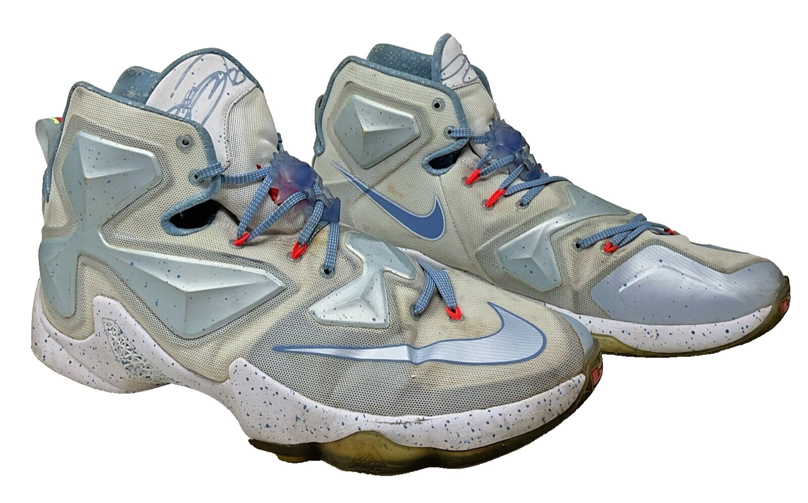 Nike LeBron 13 Christmas 2015 Mens Shoes Size 14 White Blue Lagoon 816278-144