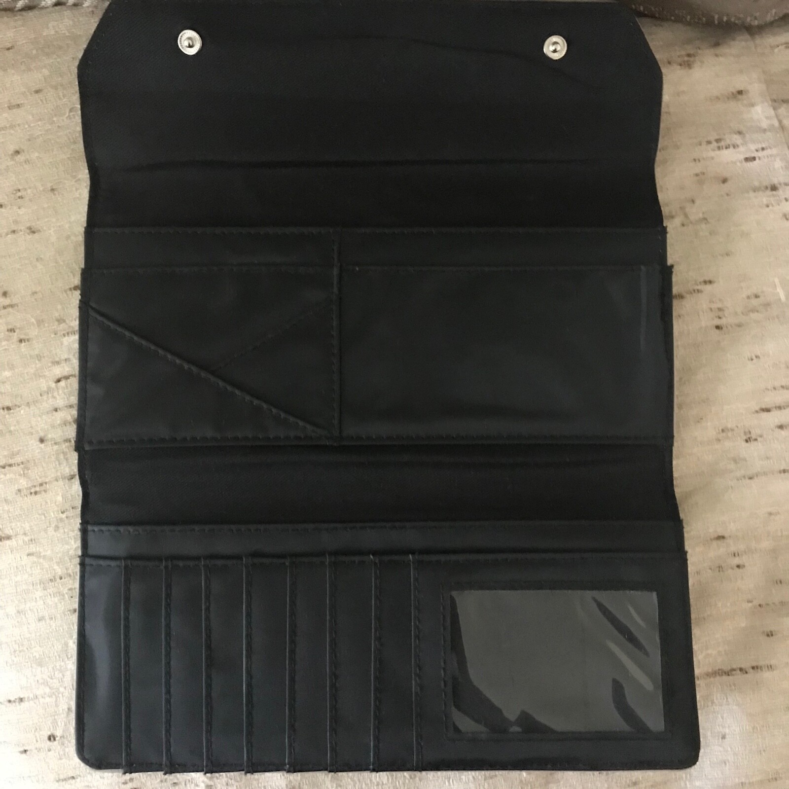 Reaction Kenneth Cole Wallet, Gray, Excellent Condition