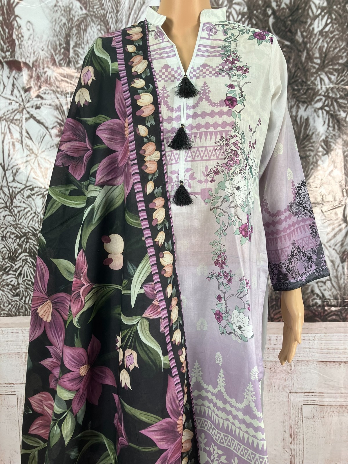 SALITEX SANA & SARA LAWN 3 PIECE SUIT READY TO WEAR