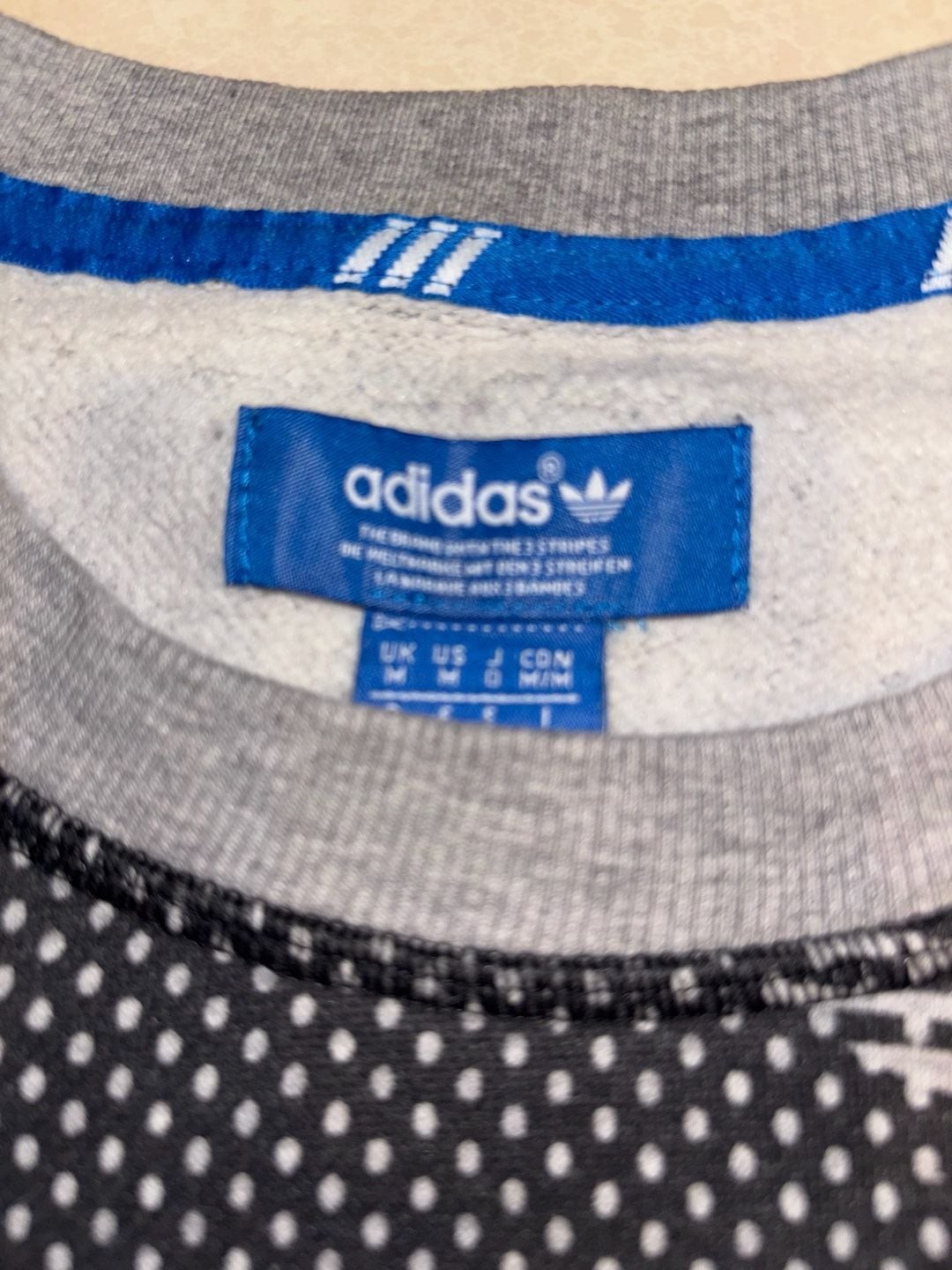 Adidas Heather Grey T-shirt – ,