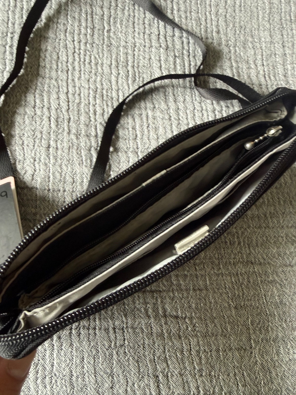 Baggallini Black Nylon Crossbody Organizer Purse Multi Zip Travel Bag With Strap