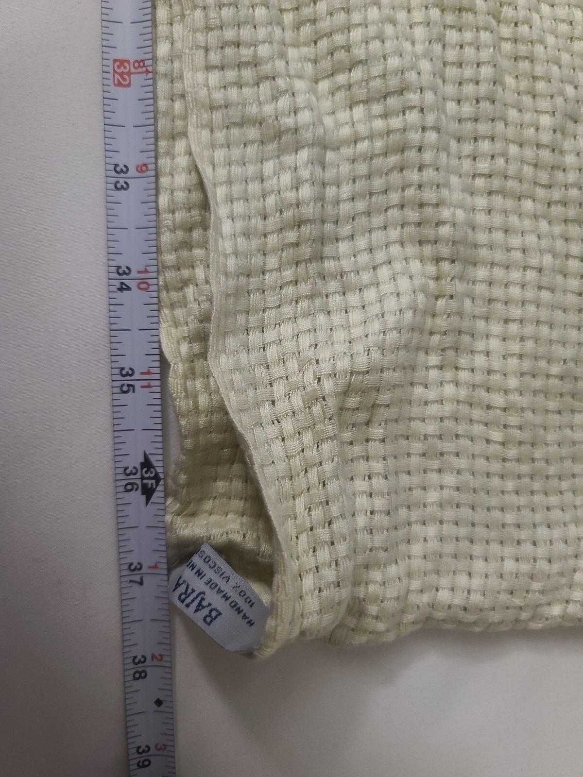 BAJRA Unknown – See Pictures Off-white/Cream 100% Viscose Scarf handmade Nepal