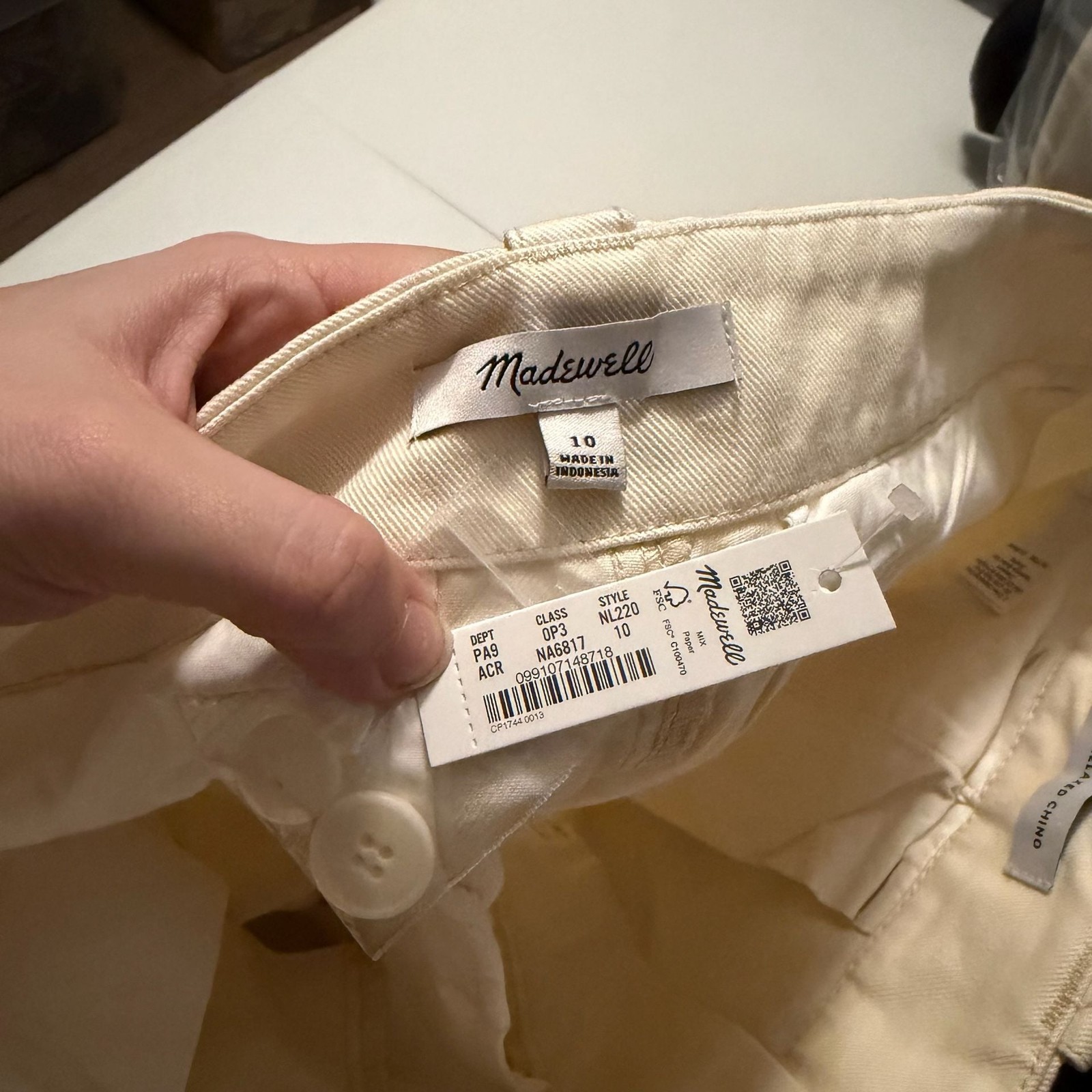 Madewell The Relaxed Chino Pants in Antique Cream Size 10