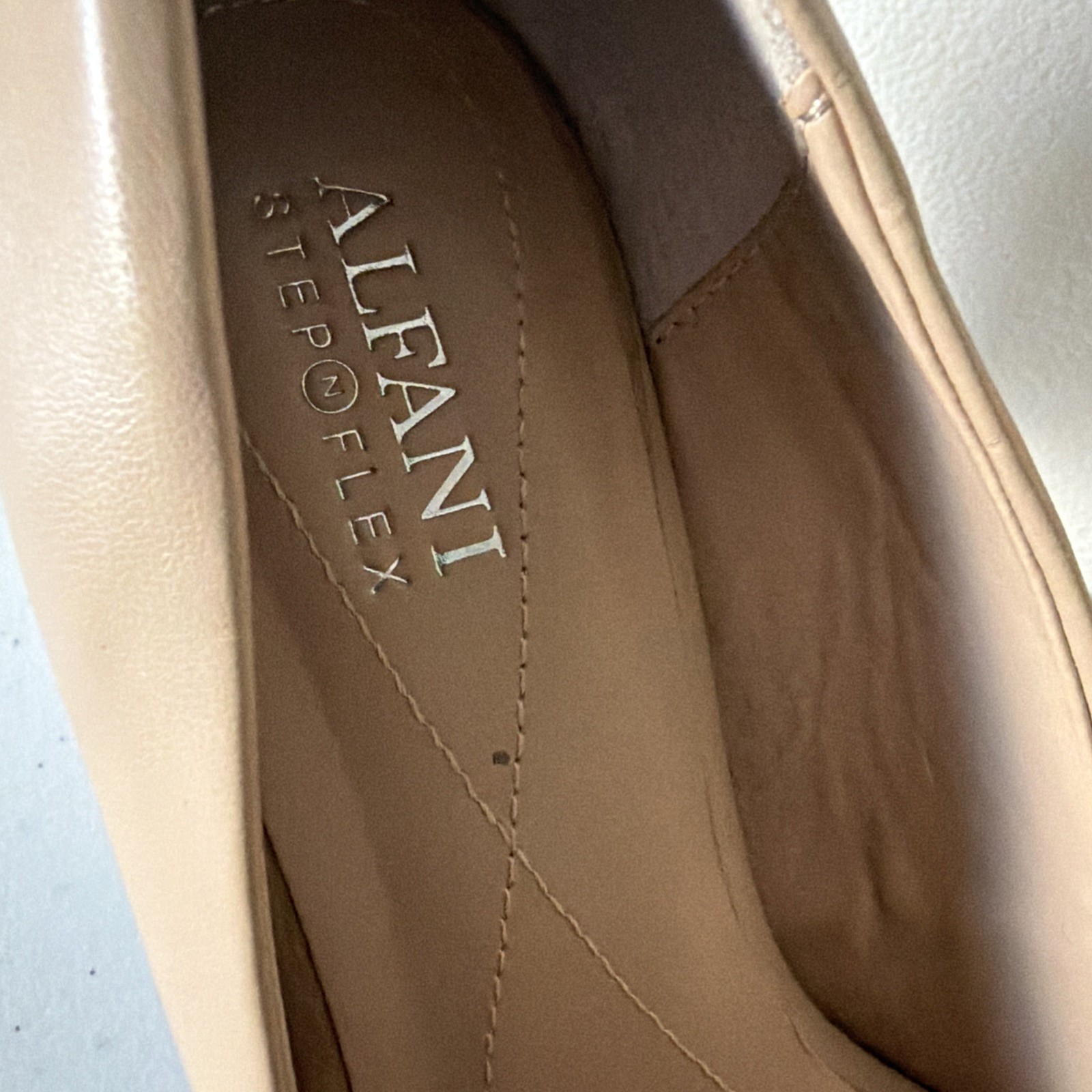 Alfani Women Tarah Square Toe Pump Heels Size US 8 Beige