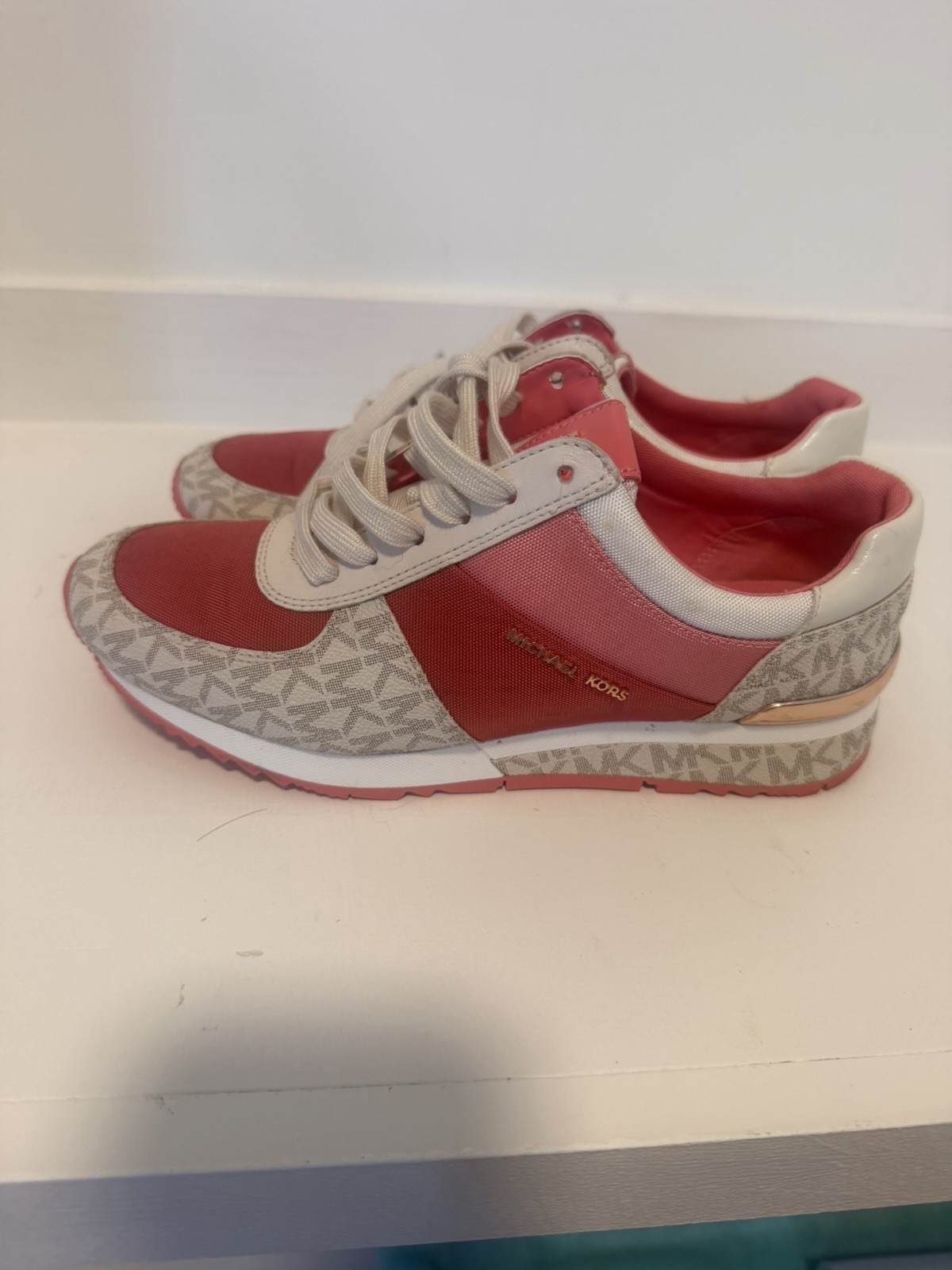 Michael Kors MK Logo Lace-Up Low Top Athletic Sneakers Red/Beige