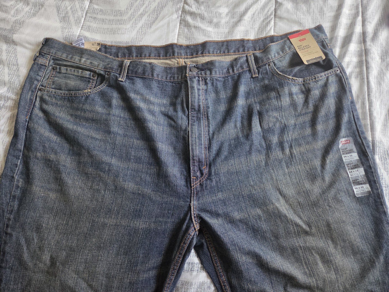 Levi’s Men’s Relaxed Fit Straight Leg Blue Denim Jeans Big & Tall NWT 56×32