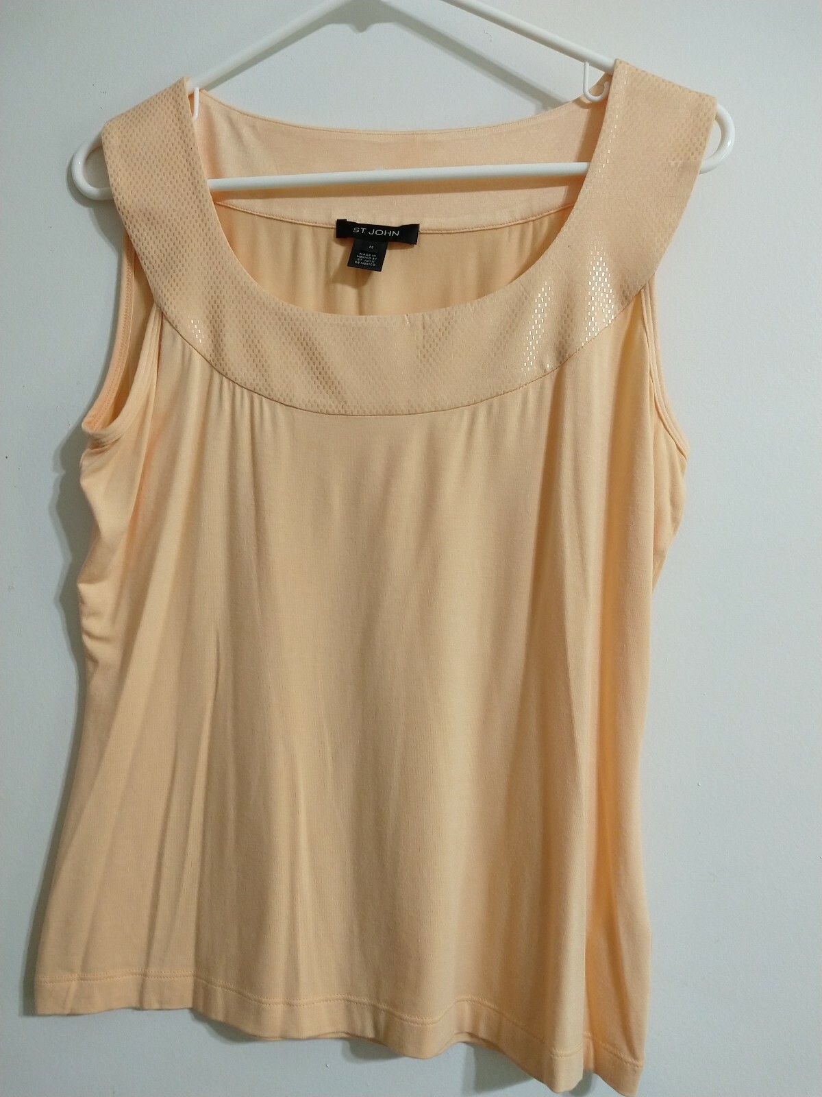 St John M Medium Tank Top Shirt 5% Spandex 95% Viscose Soft orange Sleeveless