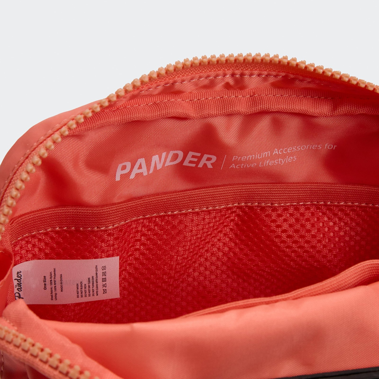 Pander Belt Bag 21cm x 5.7cm x 14.6cm (8.3″ x 2.2″ x 5.7″), 2L, Dark Salmon