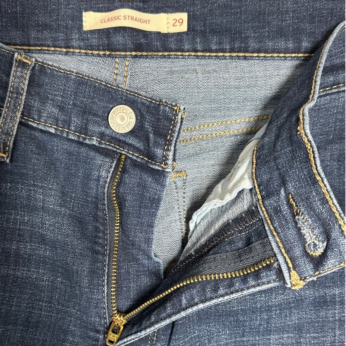 Levi’s 505 Classic Straight Leg Jeans Womens Sz 8L Mid Rise Denim Long Tall