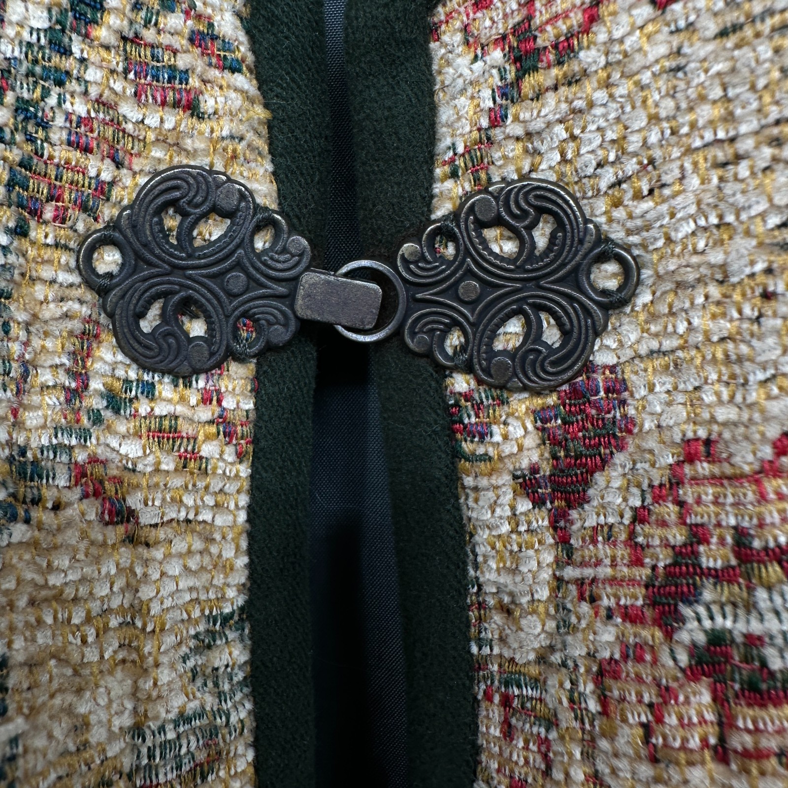 Vintage Tapestry Jacket Blazer Size L XL Lined Elephant Earthy Textured Hungary