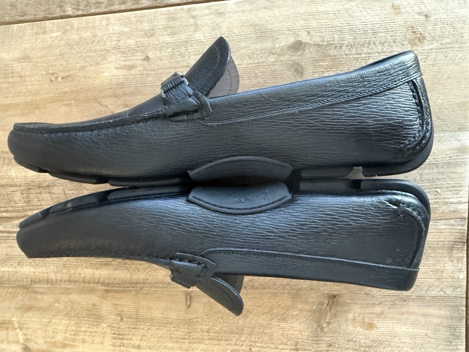 Salvatore Ferragamo Mens Black Leather Driving Moc Loafers Slip-On Sz 9