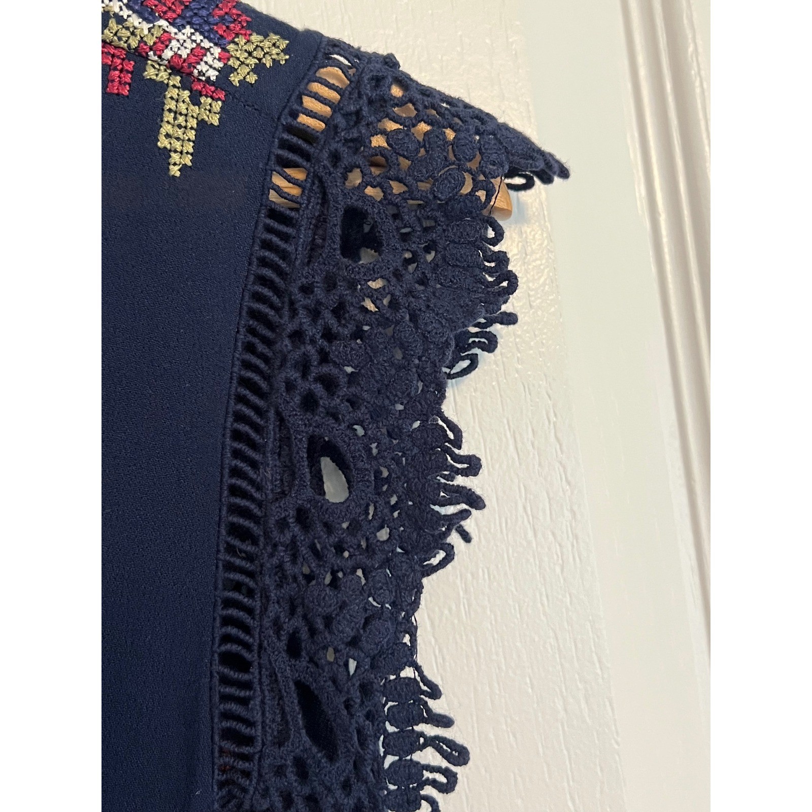 Pale Sky Navy Blue Floral Cross-Stitch Embroidered Crochet Lace Blouse XL