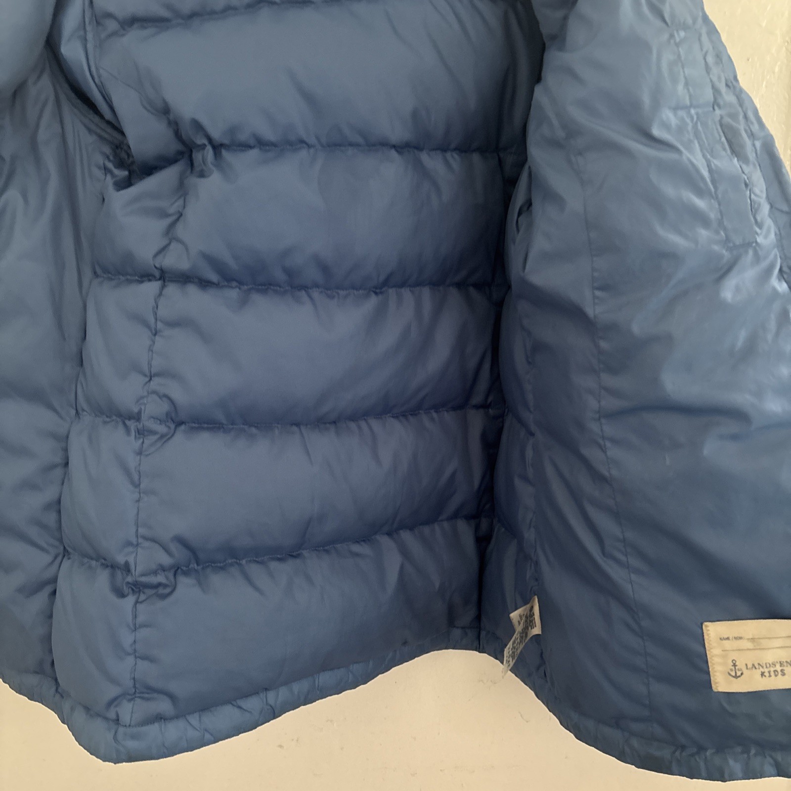 LAND’S END HOODED~80% DOWPUFFY JACKET KIDS~SZ M10-12~SKY BLUE ~3 ZIPPED POCKETS.