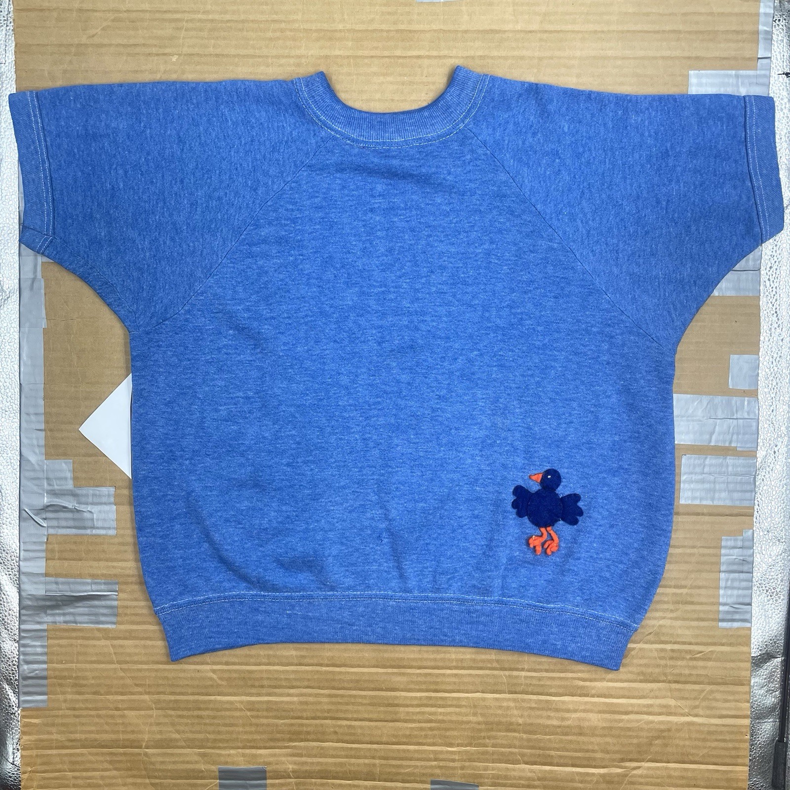 VTG 70s “Haulin Honda” 20.75” x 21” w/ Felt Back Patch Short Sleeve Sweatshirt
