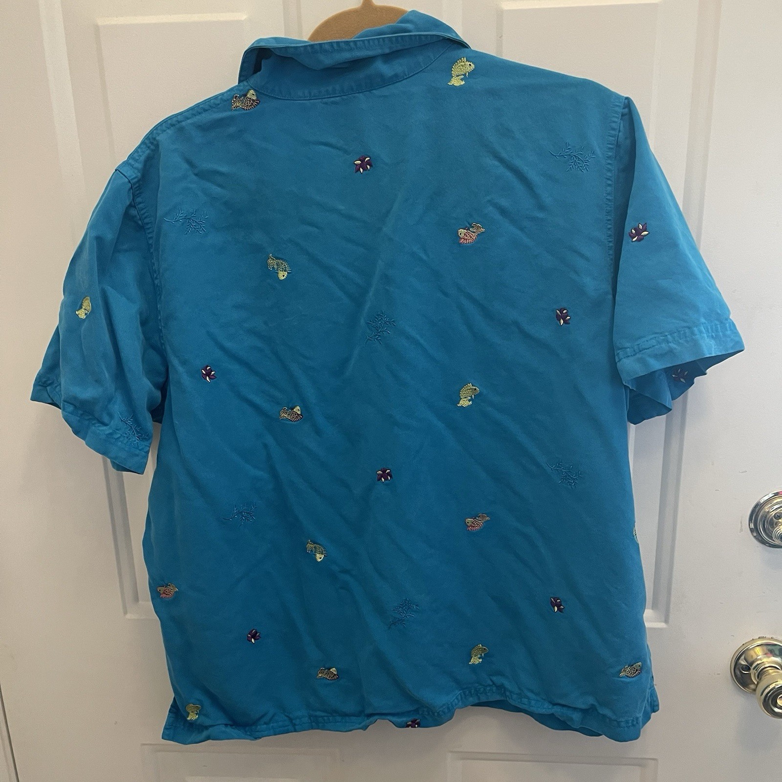 Amy K Su Embroidered Button Up Shirt Koi Fish Coral Turquoise Blue Womens XL