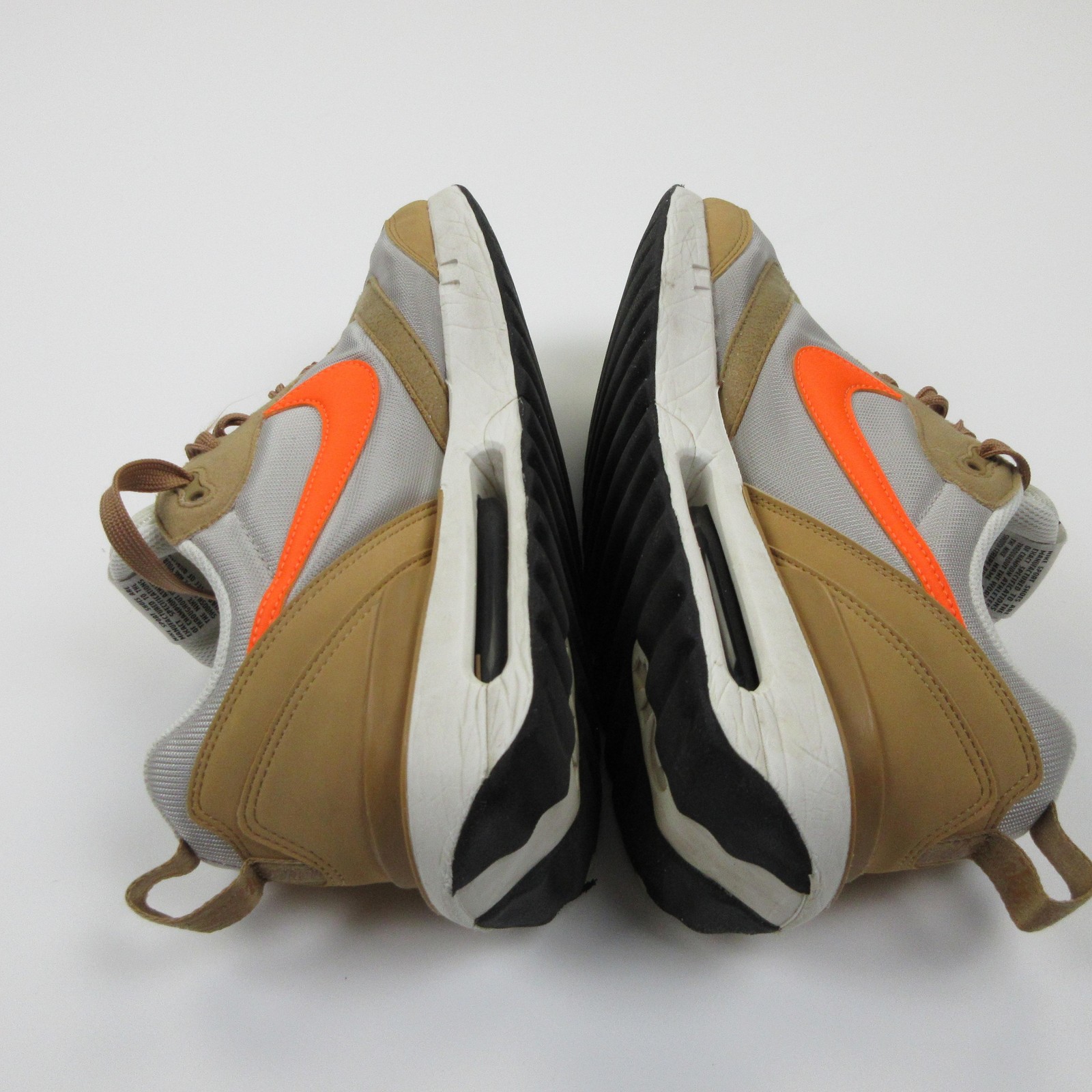 Nike Air Max Dawn Shoes Mens Size 9 Tan Gray Orange Running Sneakers DM0013-700