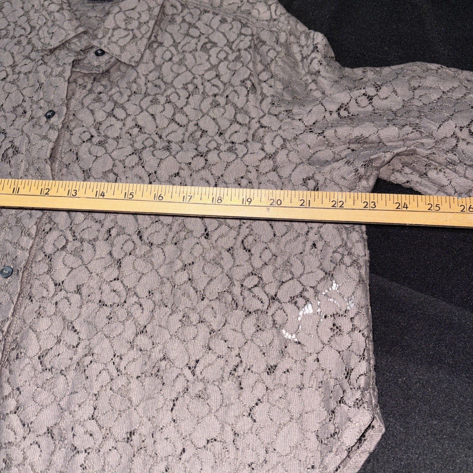 Gap Size Medium Gray Lace Button Up Top