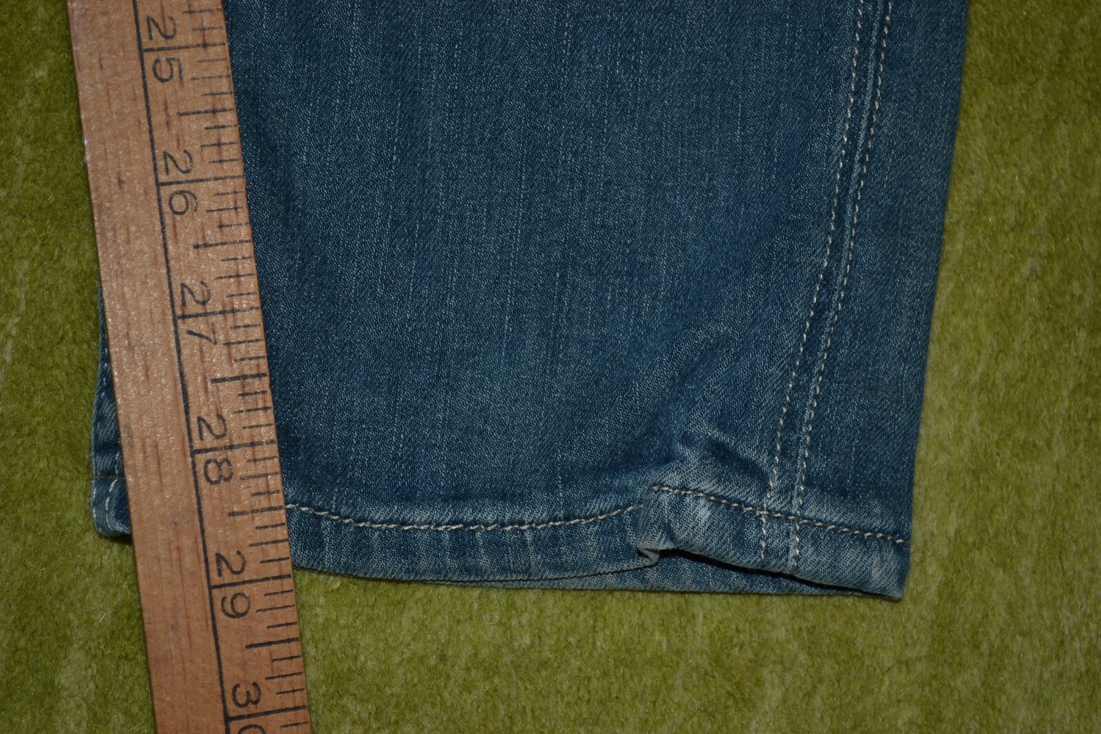 Levi’s 511 Slim Straight Blue Jeans Men’s Size 30Wx29L Medium Wash Stretch Denim