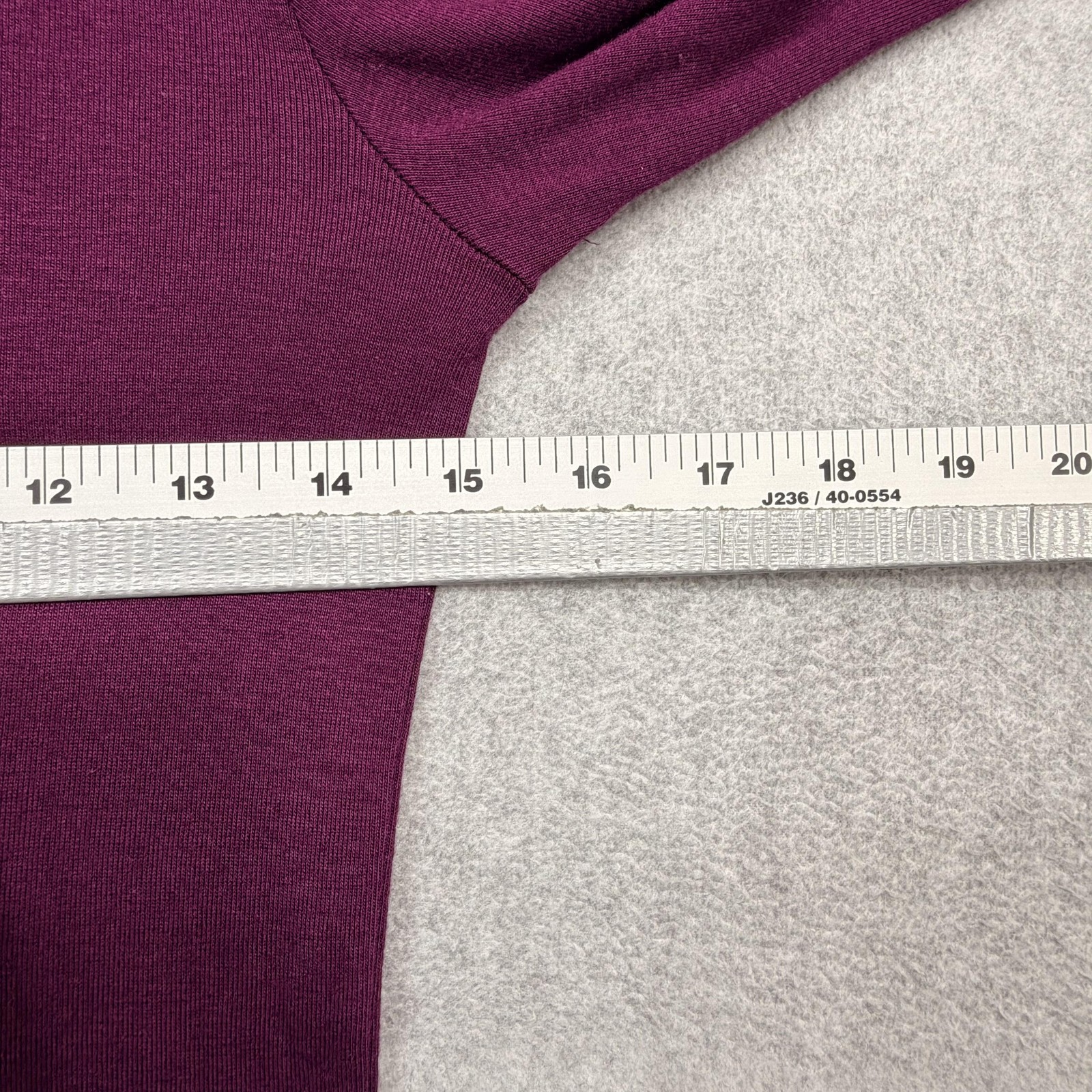 Ralph Lauren Sport Top Womens Large Magenta Turtleneck Long Sleeve Lightweight