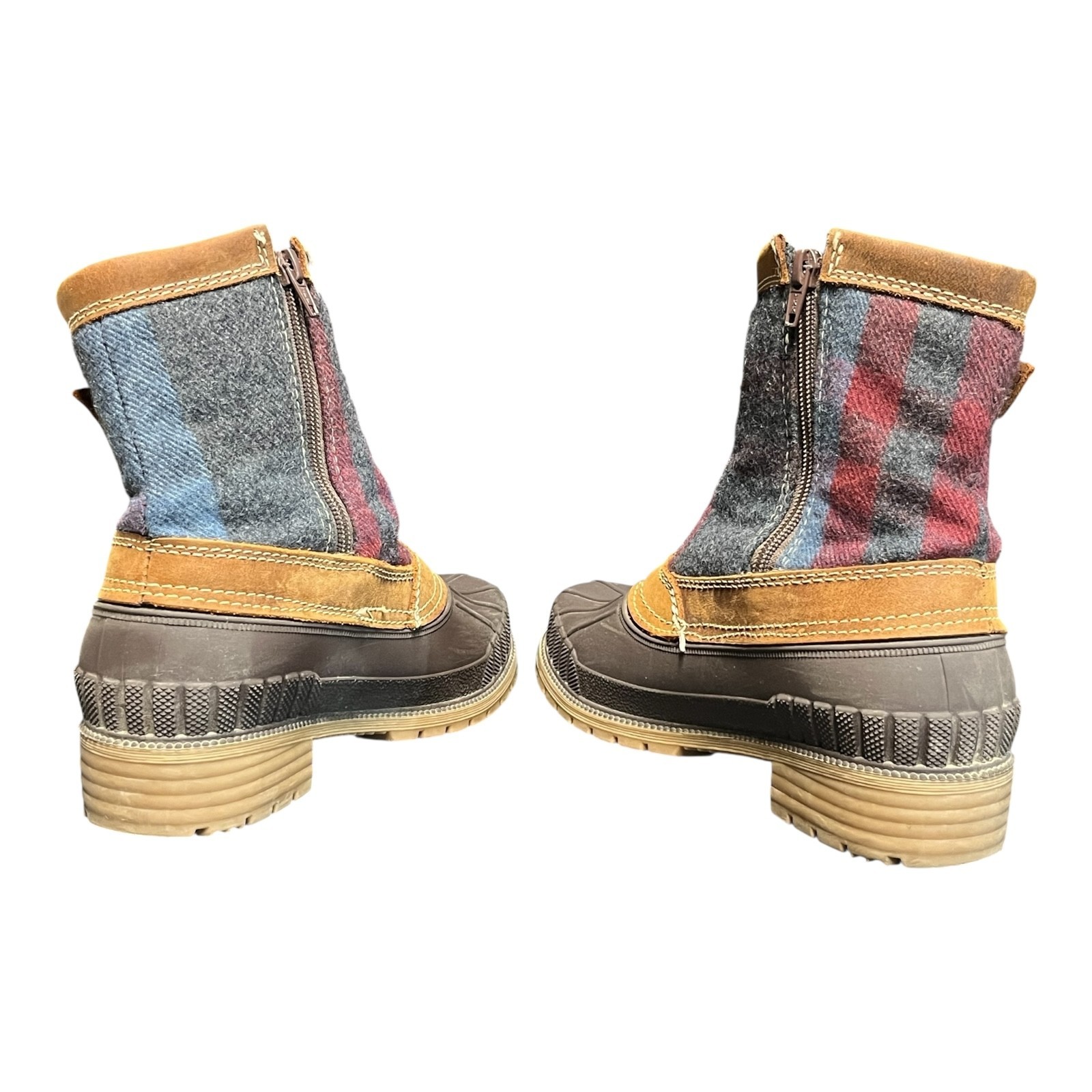 Kamik Avelle Winter Boots Womens Size 8 Plaid Ankle 3M Thinsulate Buckle Zipper