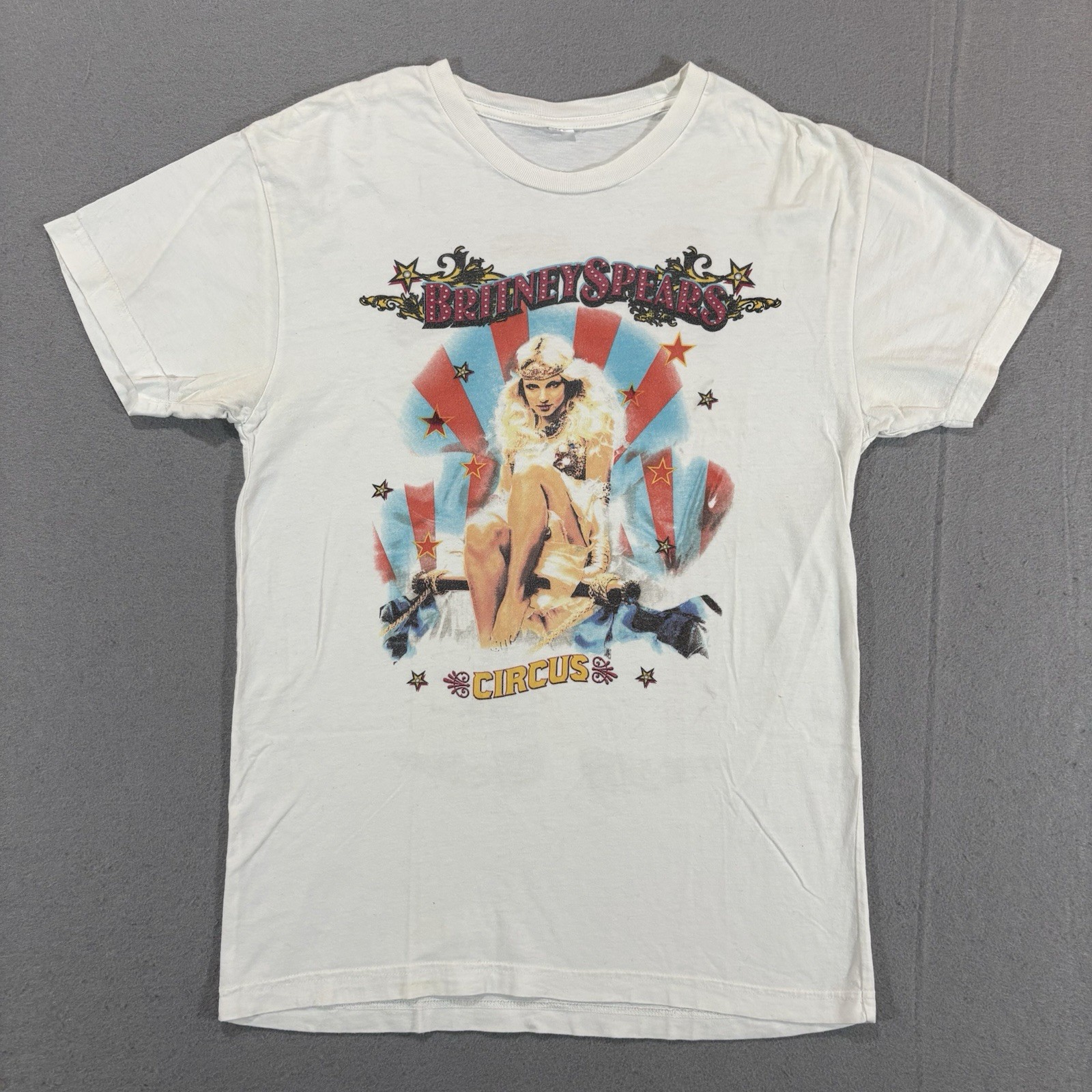 Britney Spears 2009 Circus Tour T Shirt Women’s Fits Medium Album White 2000s