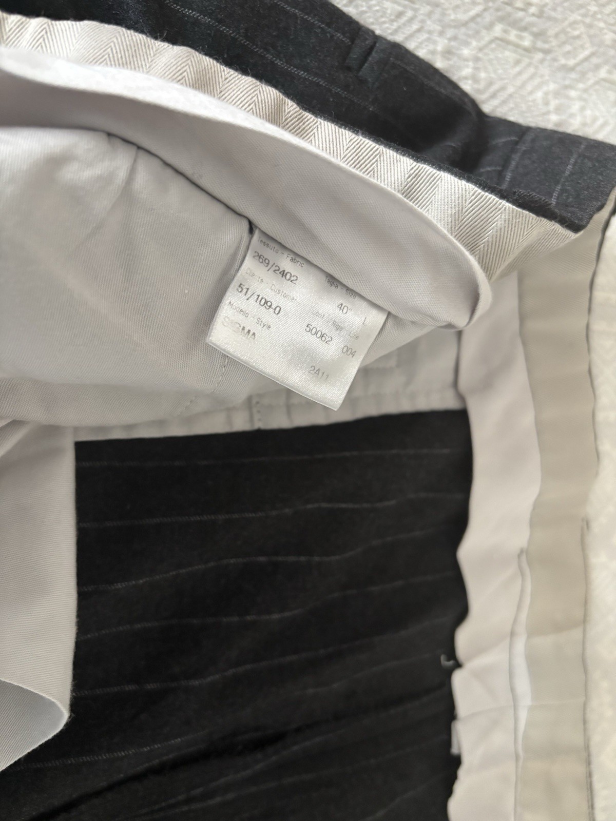 Brioni Suit 46L 40×30 Charcoal Gray Pinstripe Wool Suit