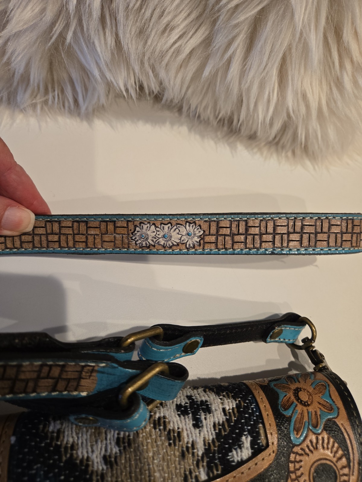 Myra Monolouge Crossbody Wallet