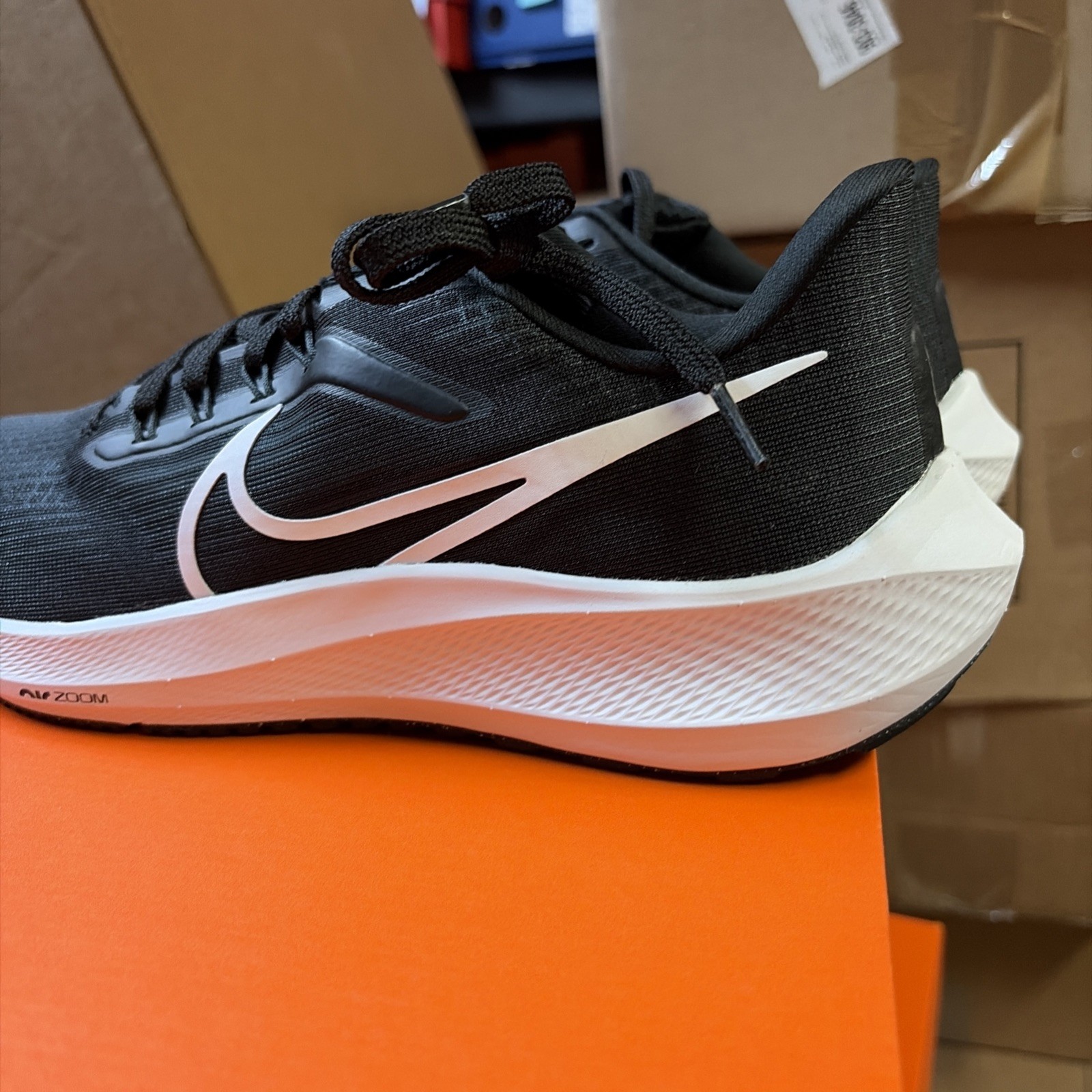 Mens Size 9.5 Nike Air Zoom Pegasus 39 Black White Grey Running Shoes DH4071 001
