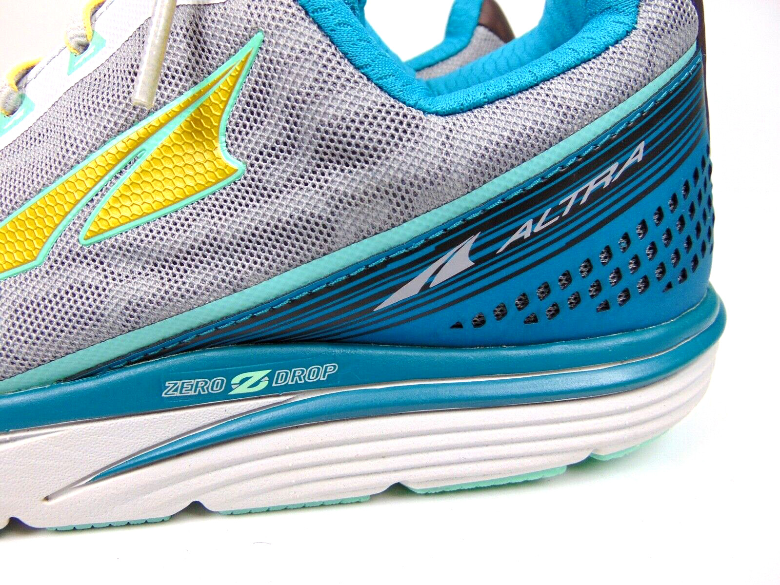 NEW! ALTRA Torin IQ Road Running Athletic Shoes Women’s Size 8.0 Med, Gray/Green