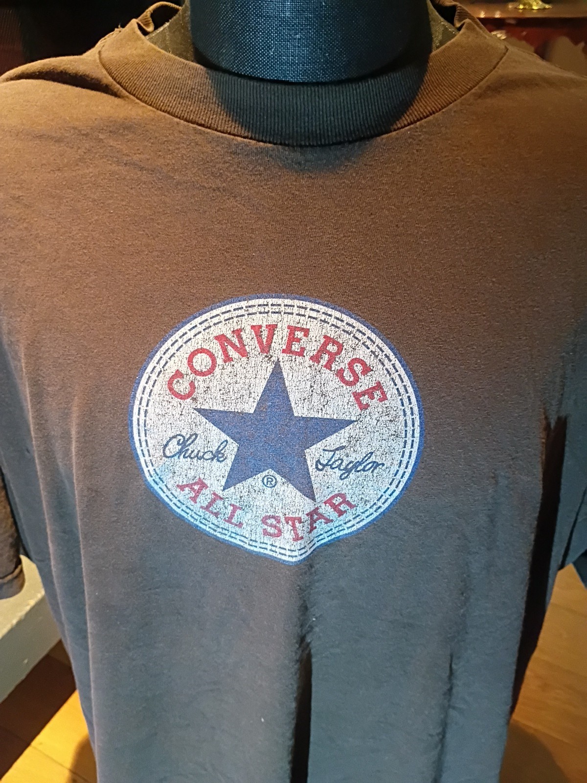 Men’s CONVERSE 2XL All Star Chuck Taylor Crew Neck Graphic Brown C1